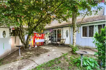 11842 SW Iron Horse Ln, Beaverton, OR 97008 - Photo 12