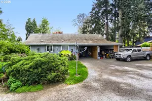 11842 SW Iron Horse Ln, Beaverton, OR 97008 - Photo 2