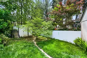 11842 SW Iron Horse Ln, Beaverton, OR 97008 - Photo 14