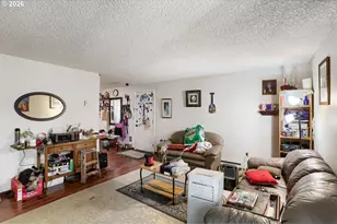 11842 SW Iron Horse Ln, Beaverton, OR 97008 - Photo 18