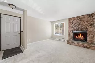 2330 SE Brookwood Ave, Hillsboro, OR 97123 - Photo 4