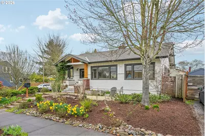 7930 N Emerald Ave, Portland, OR 97217 - Photo 2
