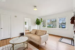 7930 N Emerald Ave, Portland, OR 97217 - Photo 8