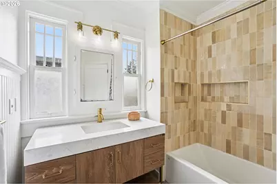 7930 N Emerald Ave, Portland, OR 97217 - Photo 18