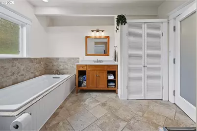 3361 Harrison Ave, Astoria, OR 97103 - Photo 14