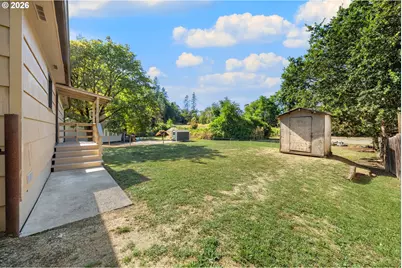 1678 SE Deer Creek Dr, Roseburg, OR 97470 - Photo 24