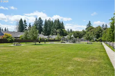 810 NE 27th St, Battle Ground, WA 98604 - Photo 38