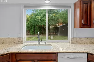 7134 SW 184th Pl, Beaverton, OR 97007 - Photo 8