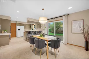 3910 Calaroga Cir, West Linn, OR 97068 - Photo 18