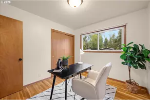 3910 Calaroga Cir, West Linn, OR 97068 - Photo 26