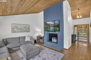 36780 SW Laurelwood Rd, Hillsboro, OR 97123 - Photo 8