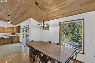 36780 SW Laurelwood Rd, Hillsboro, OR 97123 - Photo 10