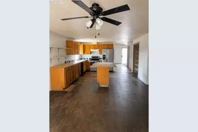116 Mulkey Ln, Ariel, WA 98603 - Photo 2