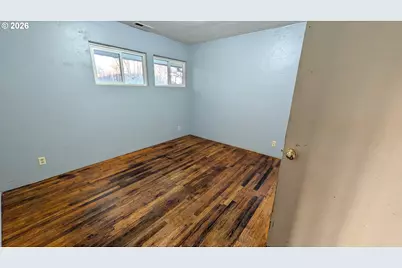 515 State St, North Bend, OR 97459 - Photo 18