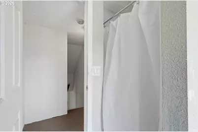 13600 McKinley Ln NW, Salem, OR 97304 - Photo 32