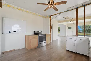 13600 McKinley Ln NW, Salem, OR 97304 - Photo 24