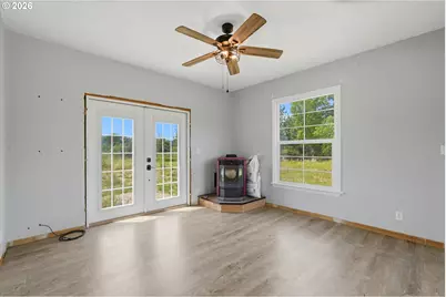 13600 McKinley Ln NW, Salem, OR 97304 - Photo 14