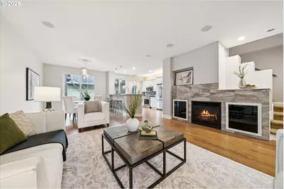 6715 NE Rosebay Dr, Hillsboro, OR 97124 - Photo 6