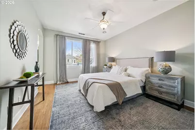 6715 NE Rosebay Dr, Hillsboro, OR 97124 - Photo 18