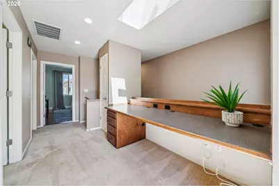 6715 NE Rosebay Dr, Hillsboro, OR 97124 - Photo 30