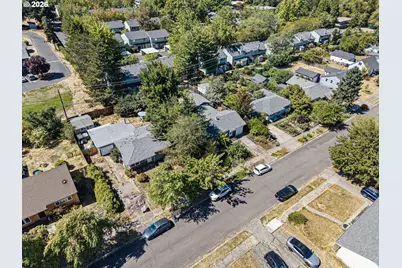 1572 Wilson Ct, Eugene, OR 97402 - Photo 42