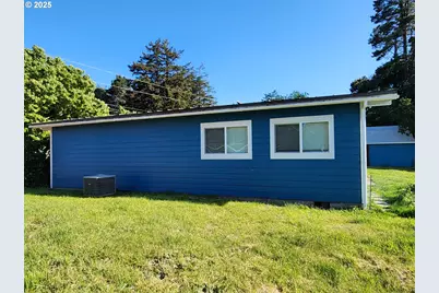 654 Madrona Ave, Port Orford, OR 97465 - Photo 38