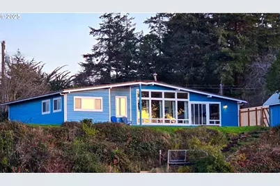 654 Madrona Ave, Port Orford, OR 97465 - Photo 1