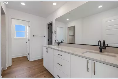 8710 S Schuster Way, Ridgefield, WA 98642 - Photo 12