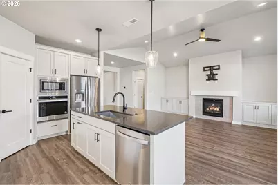 8105 SE Atwood St, Hillsboro, OR 97123 - Photo 14