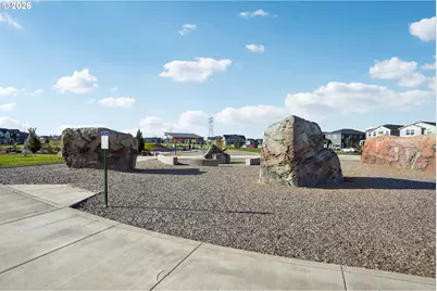 8105 SE Atwood St, Hillsboro, OR 97123 - Photo 32