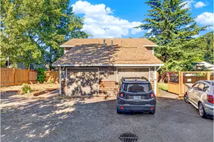 13954 SE Center St, Portland, OR 97236 - Photo 24