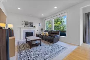 13712 SW 130th Pl, Portland, OR 97223 - Photo 12