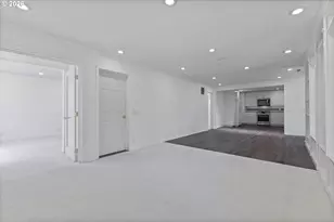 13712 SW 130th Pl, Portland, OR 97223 - Photo 34