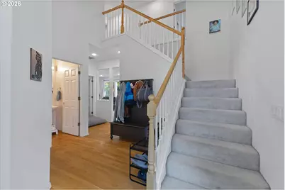 13712 SW 130th Pl, Portland, OR 97223 - Photo 2