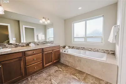 10346 SW Lisbon St, Wilsonville, OR 97070 - Photo 24
