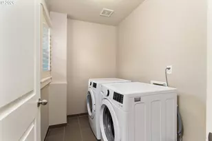 16327 SW Gemstone Ct, Beaverton, OR 97007 - Photo 32