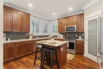 16327 SW Gemstone Ct, Beaverton, OR 97007 - Photo 12