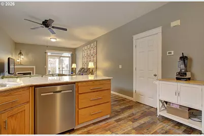 611 NW 21st Ave, Battle Ground, WA 98604 - Photo 12