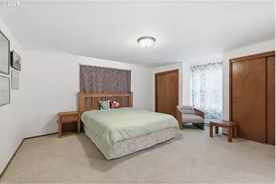 1305 Mulberry Dr, Woodburn, OR 97071 - Photo 14
