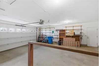 1305 Mulberry Dr, Woodburn, OR 97071 - Photo 24
