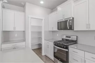 35541 Valley View Dr, Saint Helens, OR 97051 - Photo 20