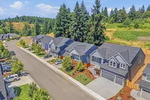 35541 Valley View Dr, Saint Helens, OR 97051 - Photo 4