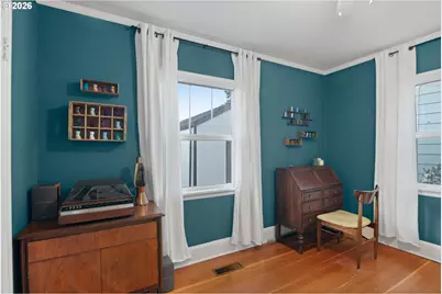 6525 N Campbell Ave, Portland, OR 97217 - Photo 18