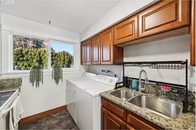 1302 NE Hogan Dr #169, Gresham, OR 97030 - Photo 10