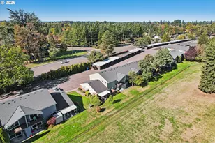 1302 NE Hogan Dr, Gresham, OR 97030 - Photo 40