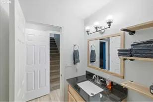 28484 Santiam Hwy, Sweet Home, OR 97386 - Photo 20