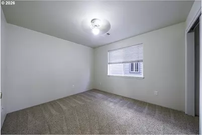 3350 Edgewater Dr, Medford, OR 97504 - Photo 16