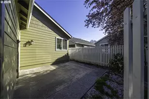 3350 Edgewater Dr, Medford, OR 97504 - Photo 30