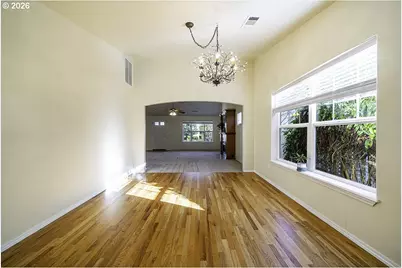 3350 Edgewater Dr, Medford, OR 97504 - Photo 18