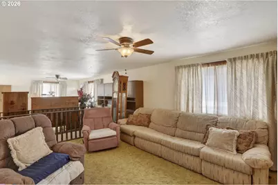 260 S 5th St, Saint Helens, OR 97051 - Photo 12